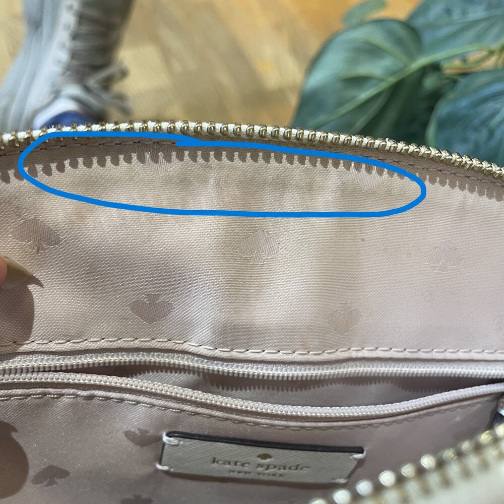 Kate Spade Payton Dome Crossbody in Saffiano leather Beige - Picture 13 of 14